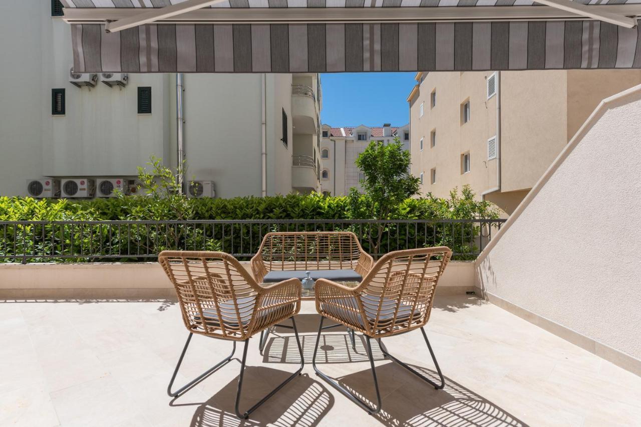 Apartments By The Sea Makarska - 19134 Esterno foto
