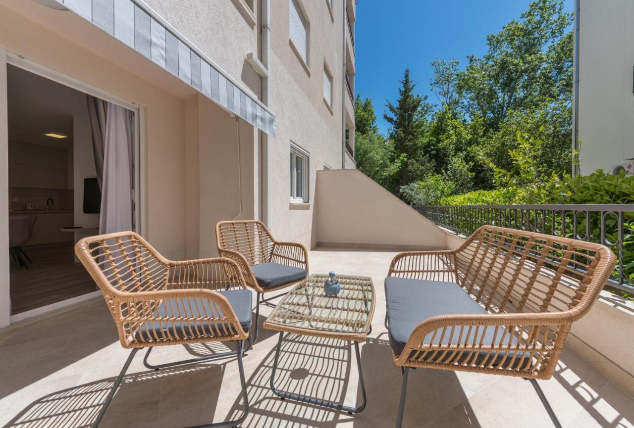 Apartments By The Sea Makarska - 19134 Esterno foto